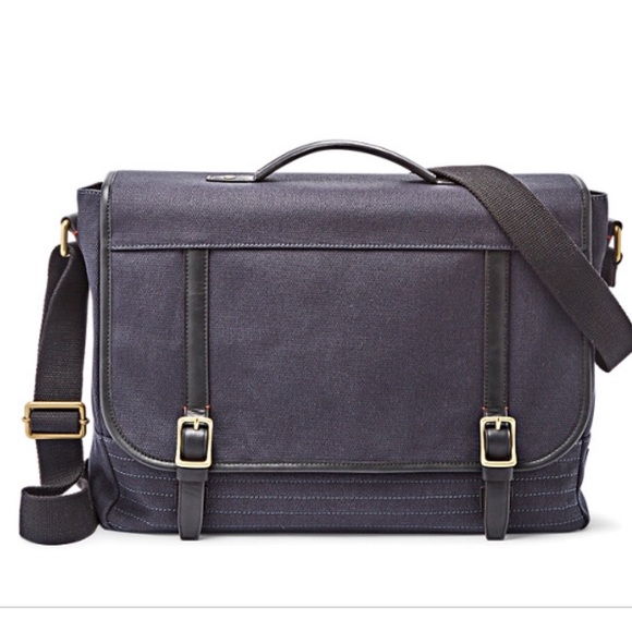 fossil evan messenger